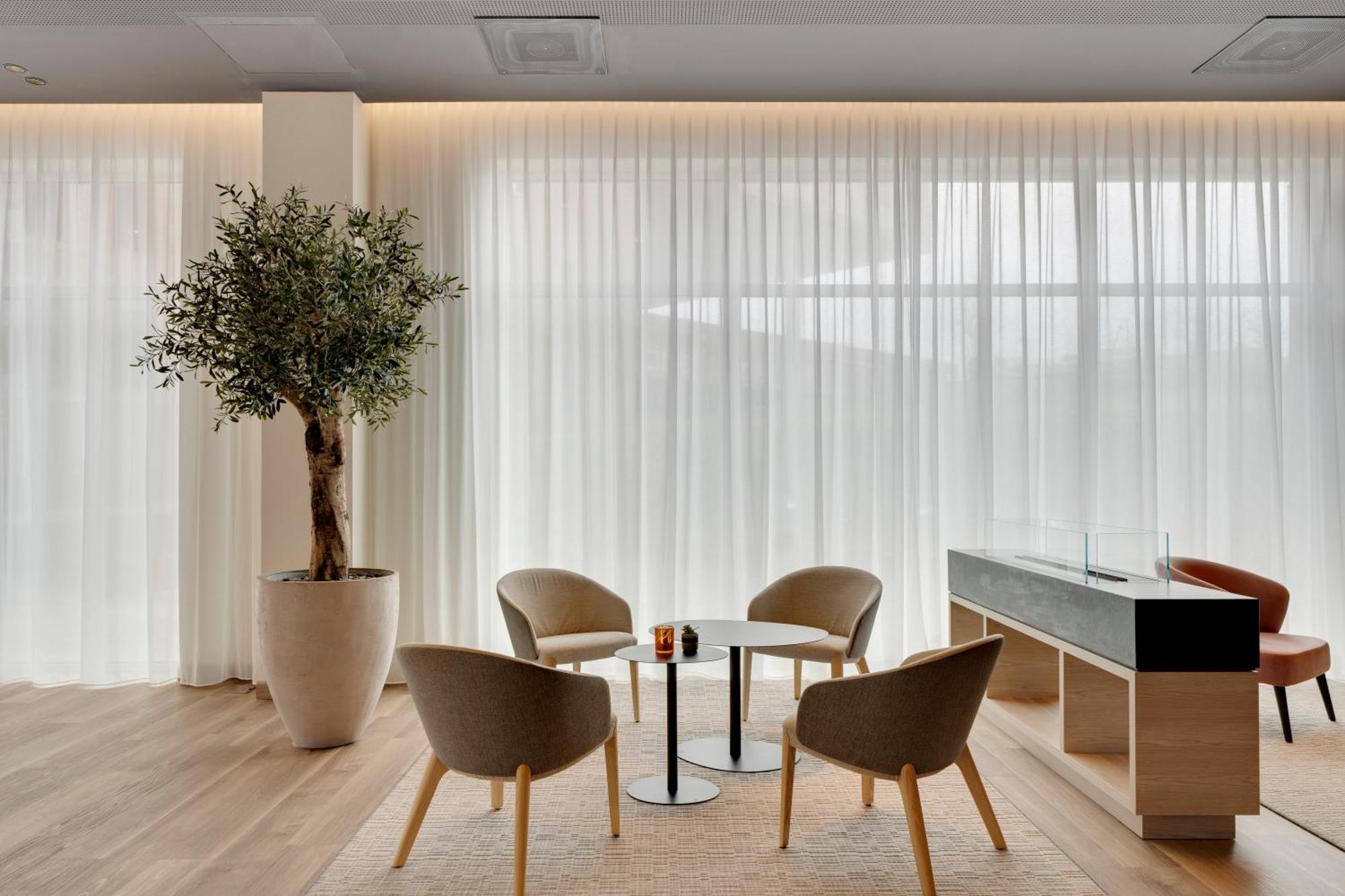 Intercityhotel Breda Eksteriør bilde